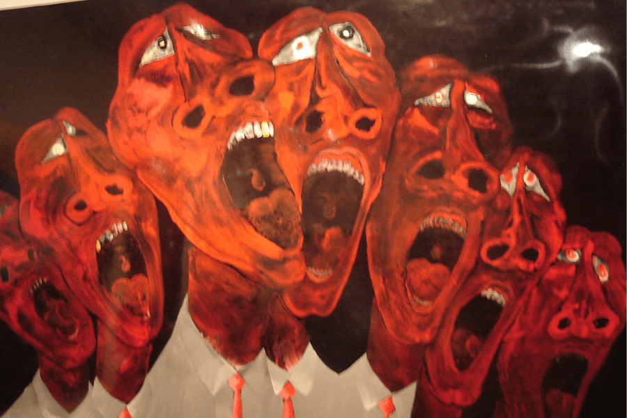 Hoạ sĩ Đinh Quân được biết đến với phong cách nghệ thuật sơn mài độc đáo và tinh tế